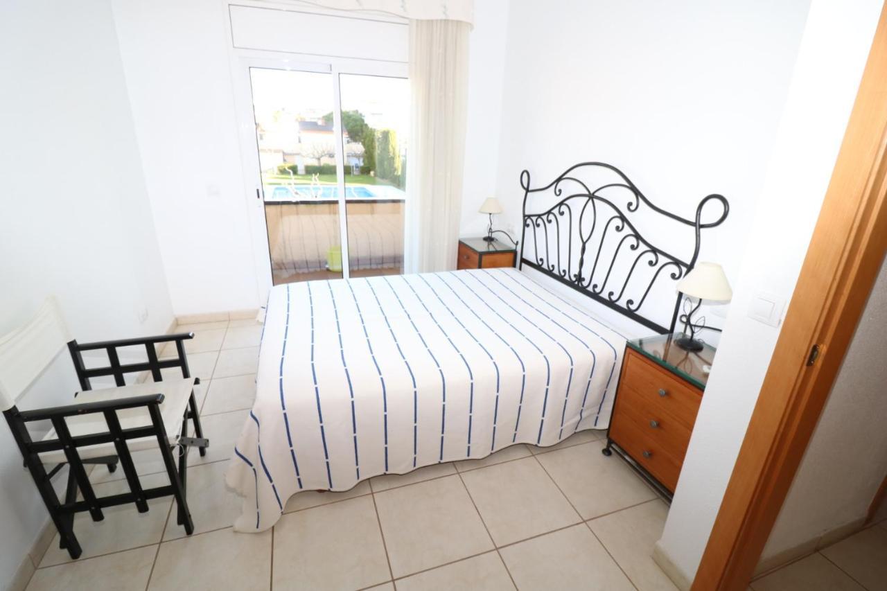 Port Estrella 24 Villa Roses Kültér fotó