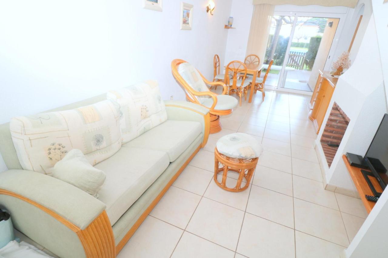 Port Estrella 24 Villa Roses Kültér fotó