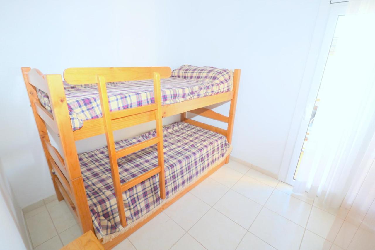 Port Estrella 24 Villa Roses Kültér fotó